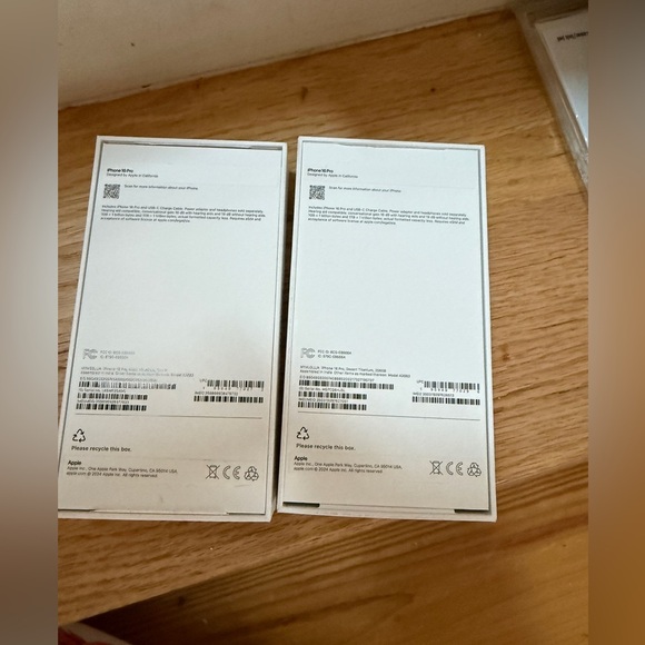 Bundle of 2 Apple IPhone 16Pro Midnight and Gold EMPTY boxes - Picture 3 of 4